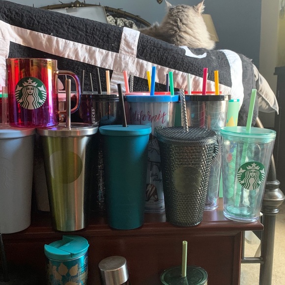 Starbucks cup collection NOT FOR SALE! (1-29-2021) - Picture 6 of 10